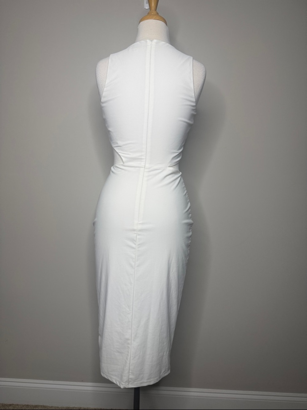 superdown Cut-Out Midi Dress with Side Slit Wedding Beach Vacation Size Small - Picture 3 of 11